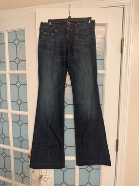 7 For All Mankind Dark Indigo Flare Jeans original . NEW ACCIDENTALLY LOST TAG..